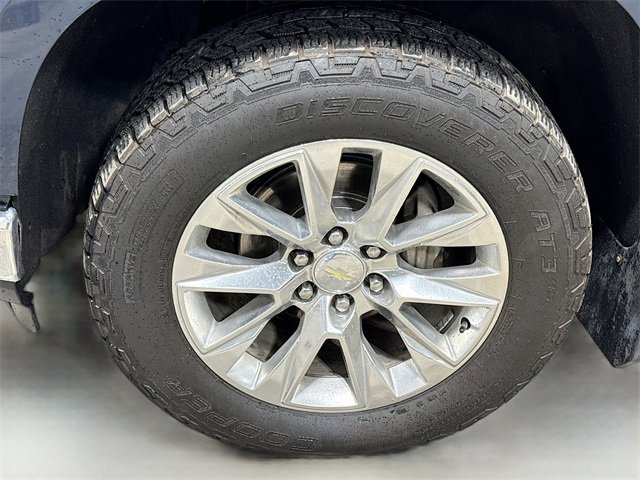 Used 2019 Chevrolet Silverado 1500 LTZ image 29