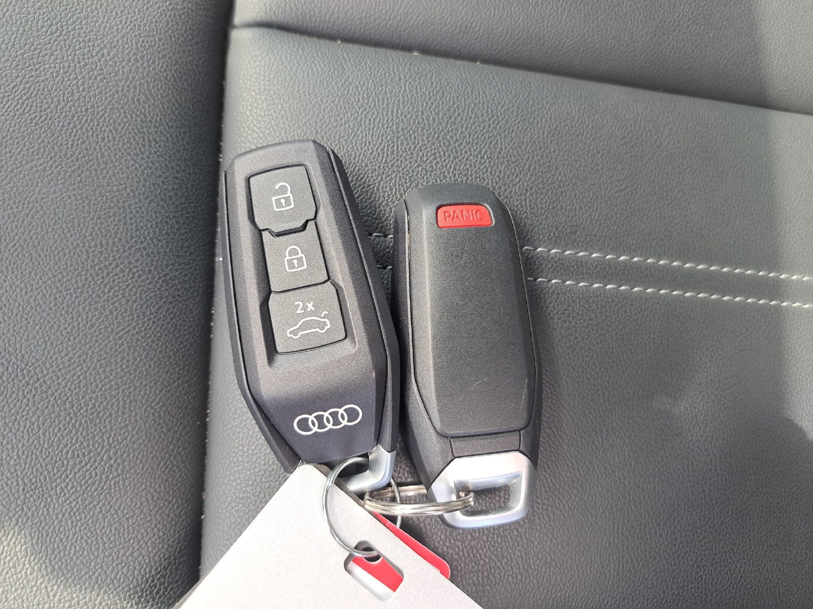 Used 2025 Audi Q5 Premium w/ Convenience Package AWD/4WD image 14