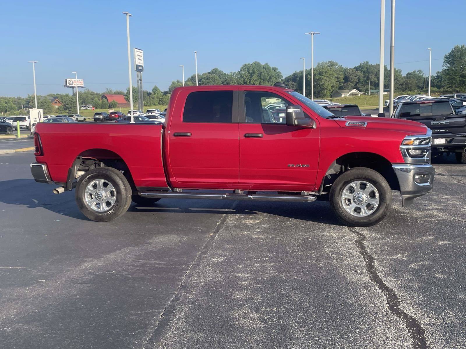 Used 2026 RAM 2500 Big Horn AWD/4WD image 2