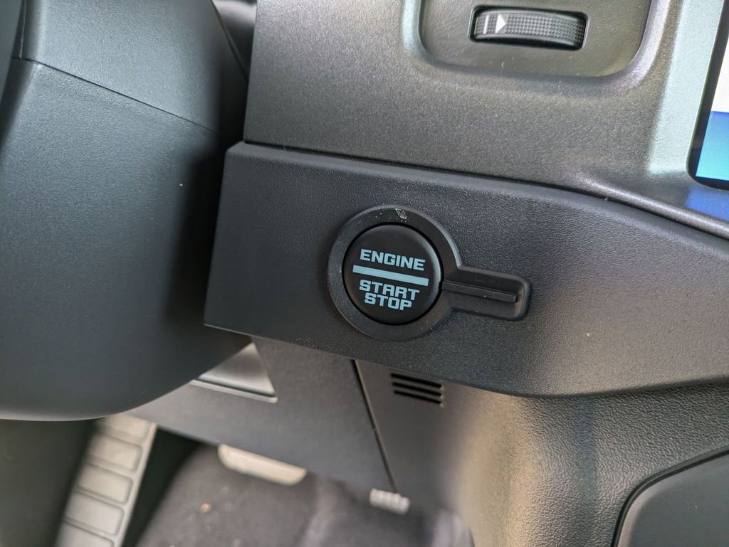 New 2025 Ford Bronco 4-Door image 37