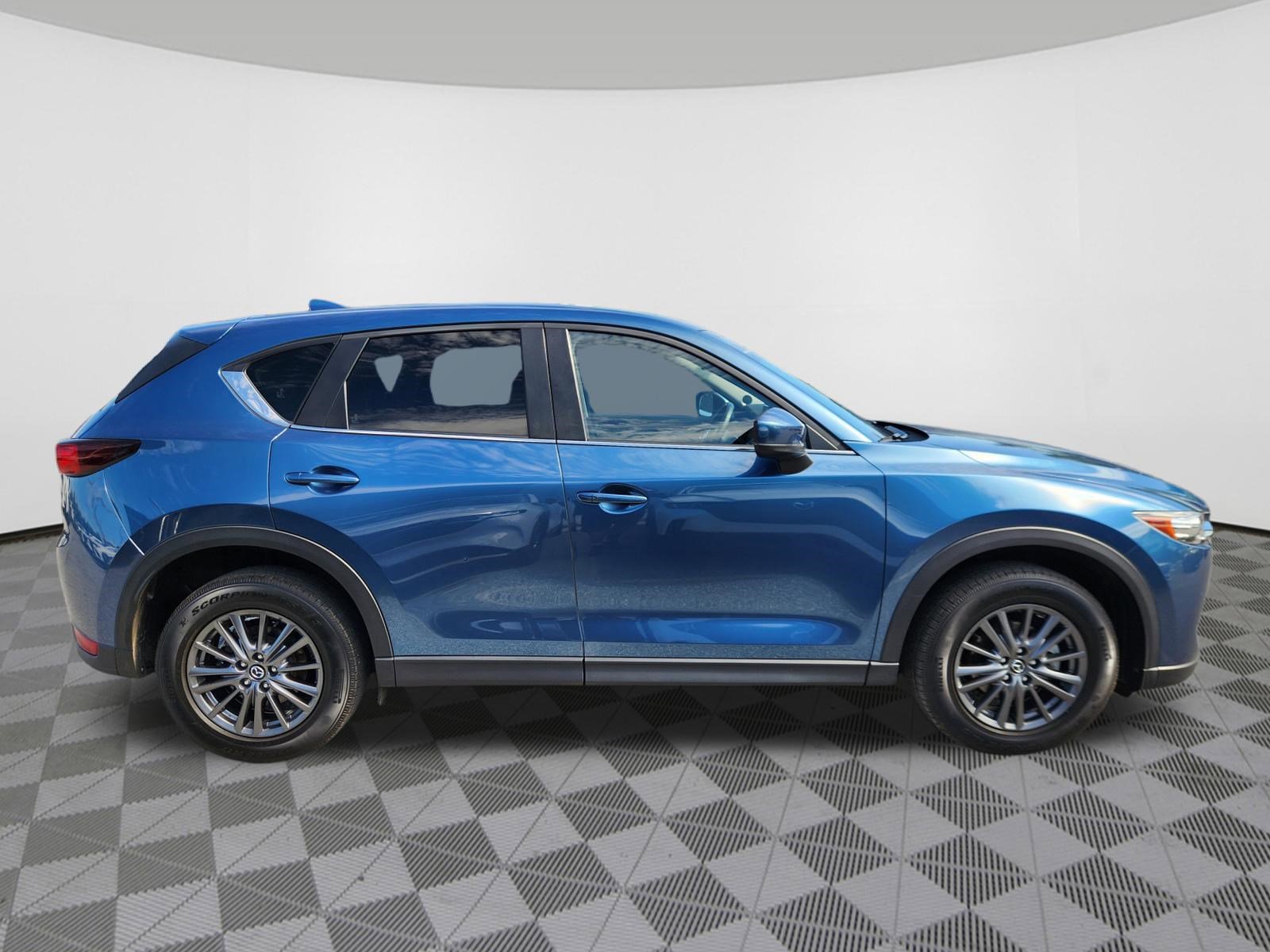 Certified 2021 MAZDA CX-5 Touring w/ Touring Preferred SV Package AWD/4WD image 6