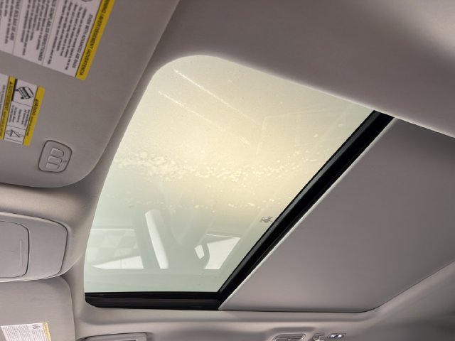 Certified 2025 Ford Expedition Active RWD image 4