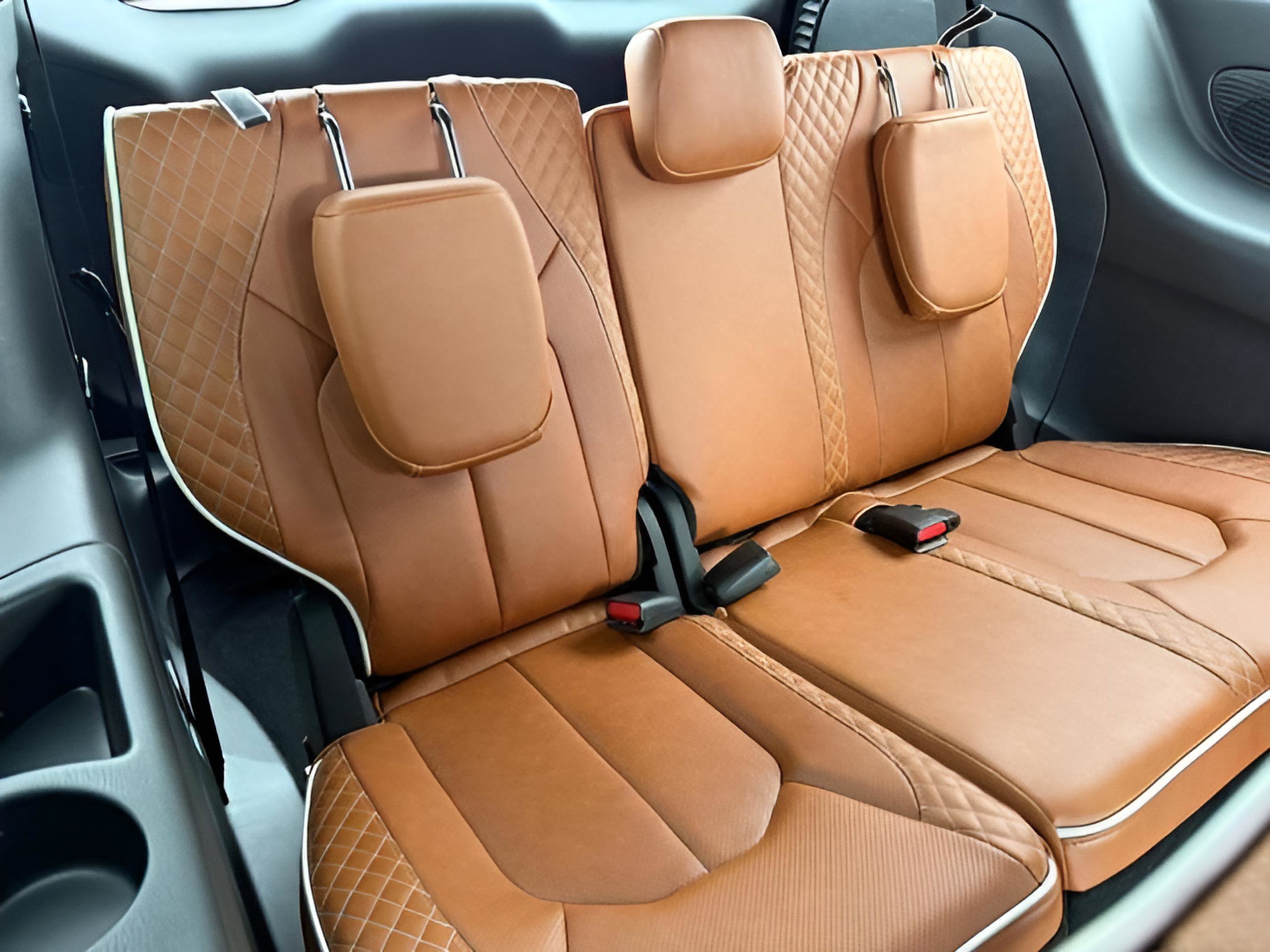 New 2026 Chrysler Pacifica Pinnacle image 14