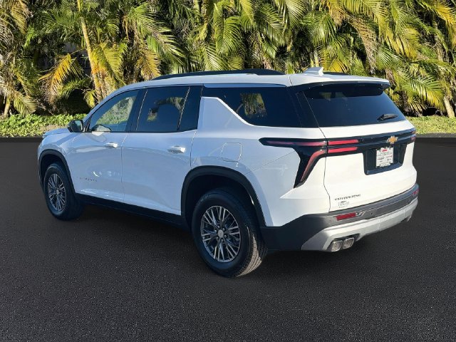Used 2026 Chevrolet Traverse LT w/ Driver Confidence Package FWD image 7