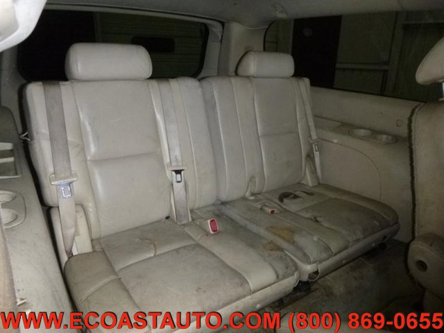 Used 2007 Cadillac Escalade ESV AWD w/ Climate Package image 4