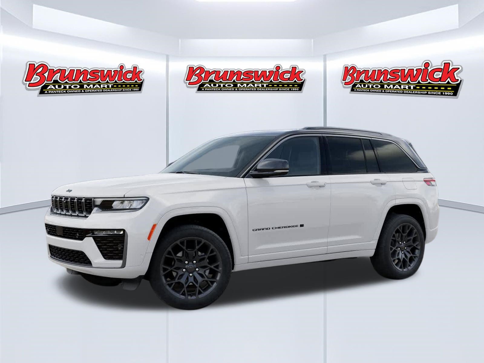New 2027 Jeep Grand Cherokee Summit AWD/4WD image 2