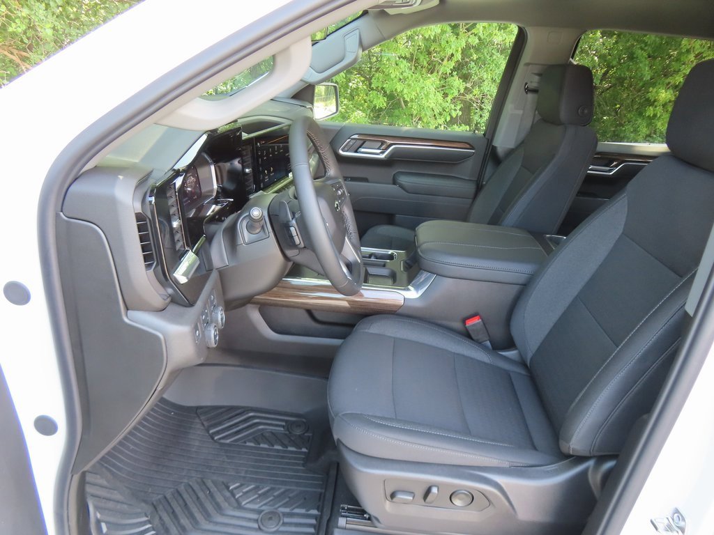 New 2026 Chevrolet Silverado 1500 RST image 25