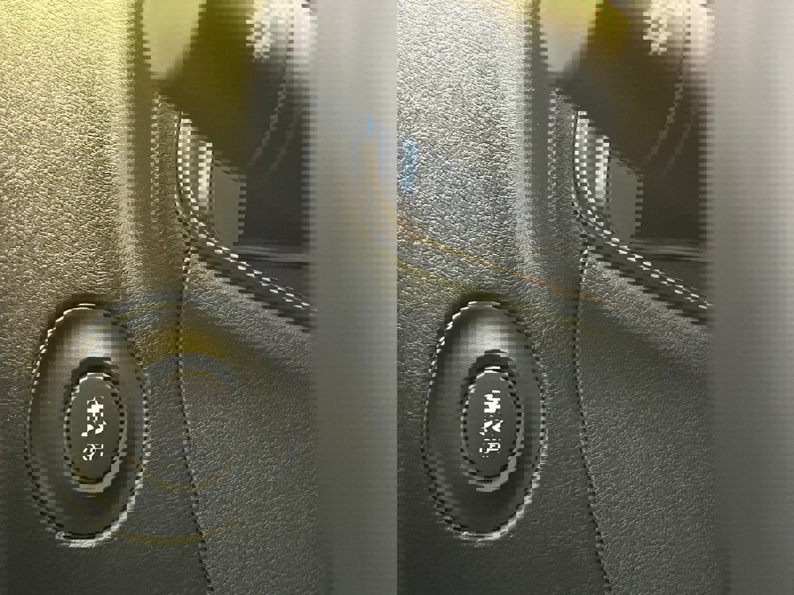 Certified 2024 Nissan Z Performance w/ Floor Mat Package image 26