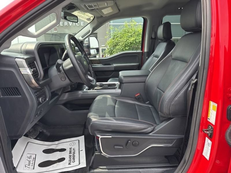 Used 2024 Ford F250 Lariat w/ Chrome Package AWD/4WD image 19