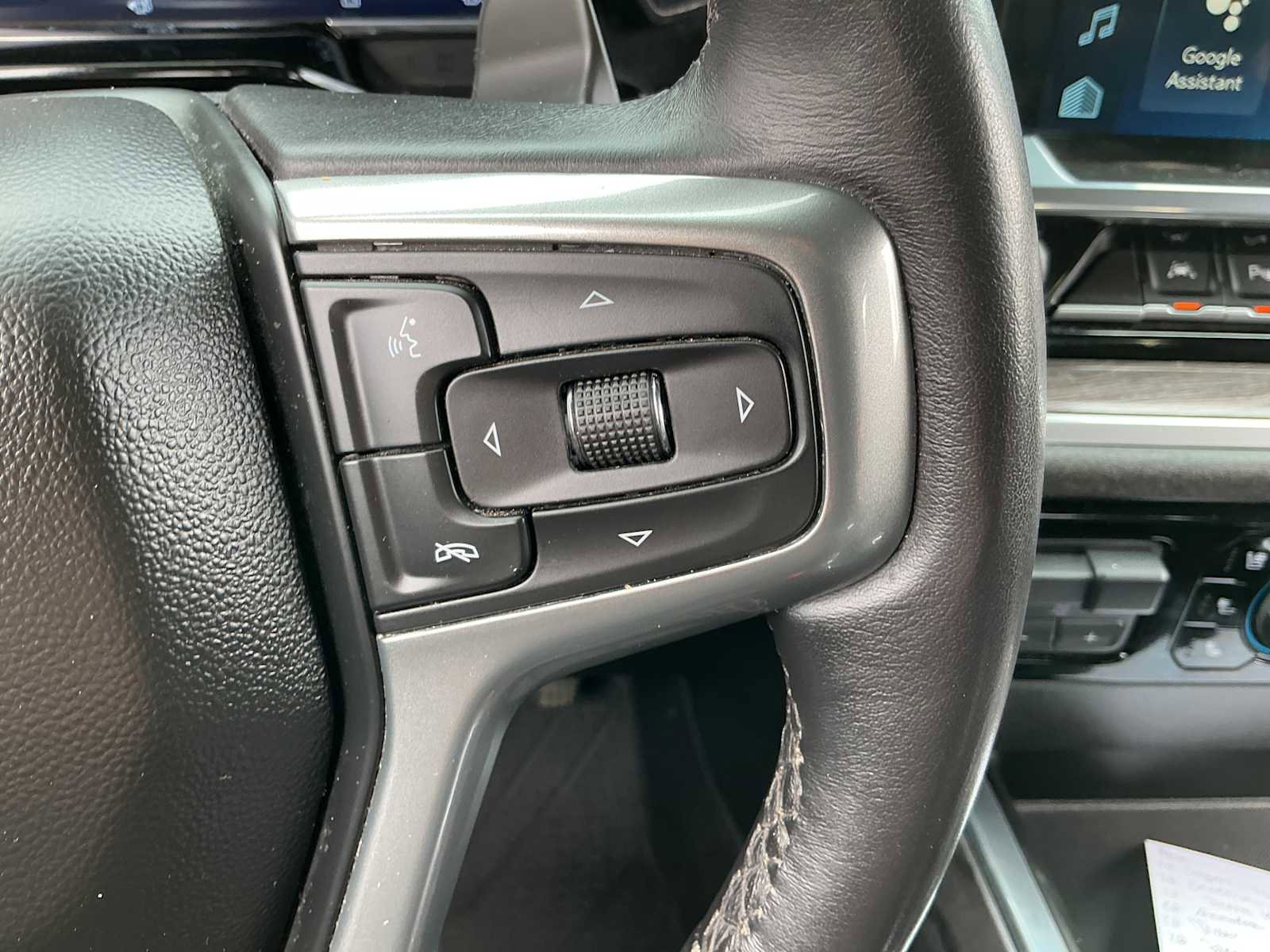 Used 2022 Chevrolet Silverado 1500 LTZ w/ Technology Package image 11