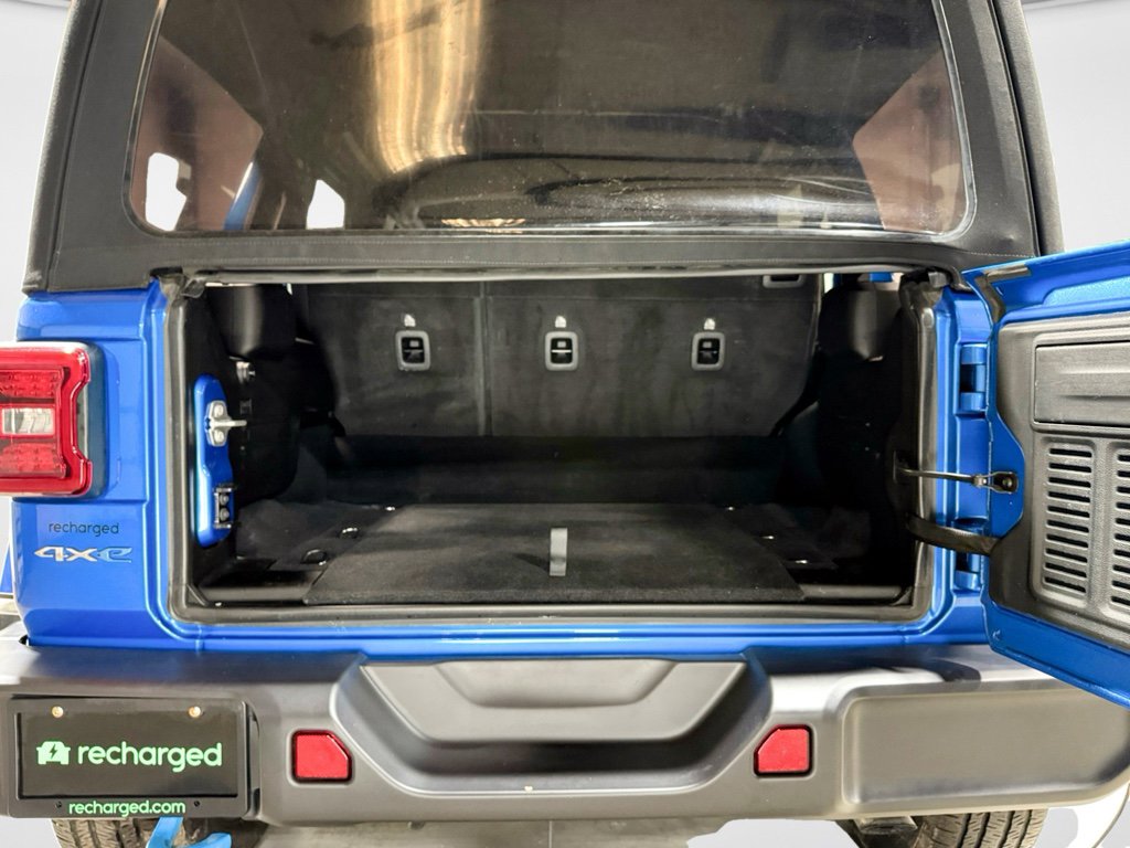 Used 2024 Jeep Wrangler Sahara image 26