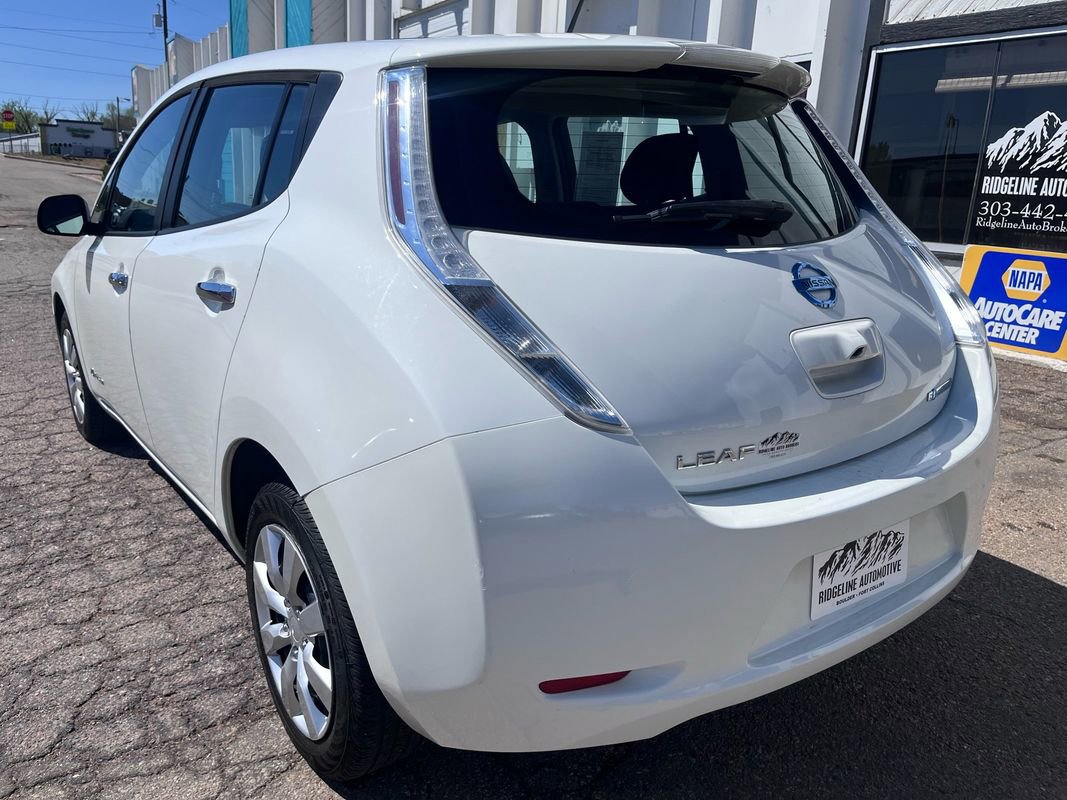 Used 2013 Nissan Leaf S w/ Charger Pkg image 7