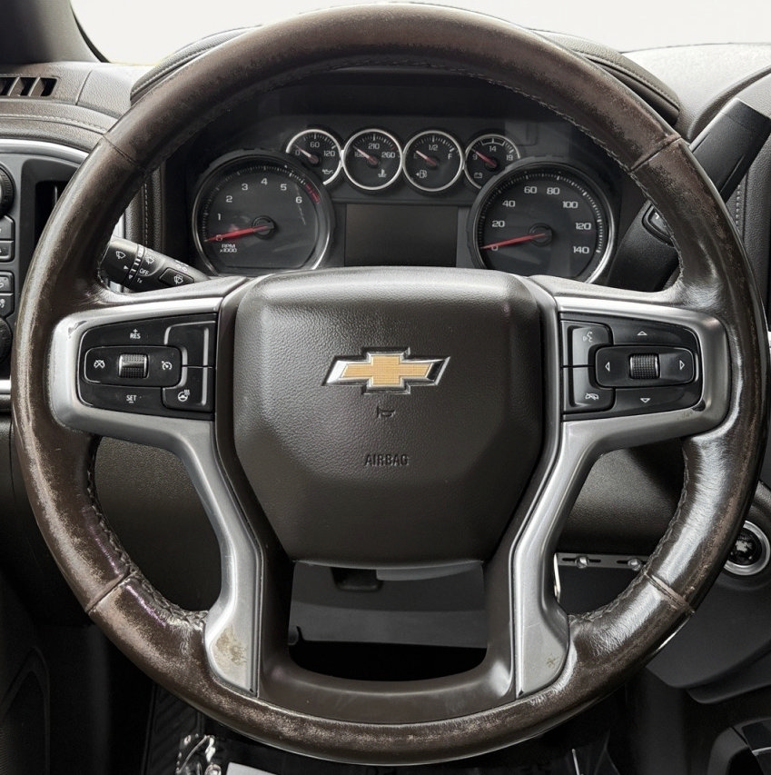Used 2023 Chevrolet Silverado 2500 LTZ w/ LTZ Convenience Package AWD/4WD image 18