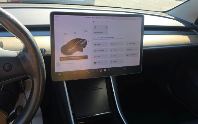 Used 2020 Tesla Model 3 Performance AWD/4WD image 6