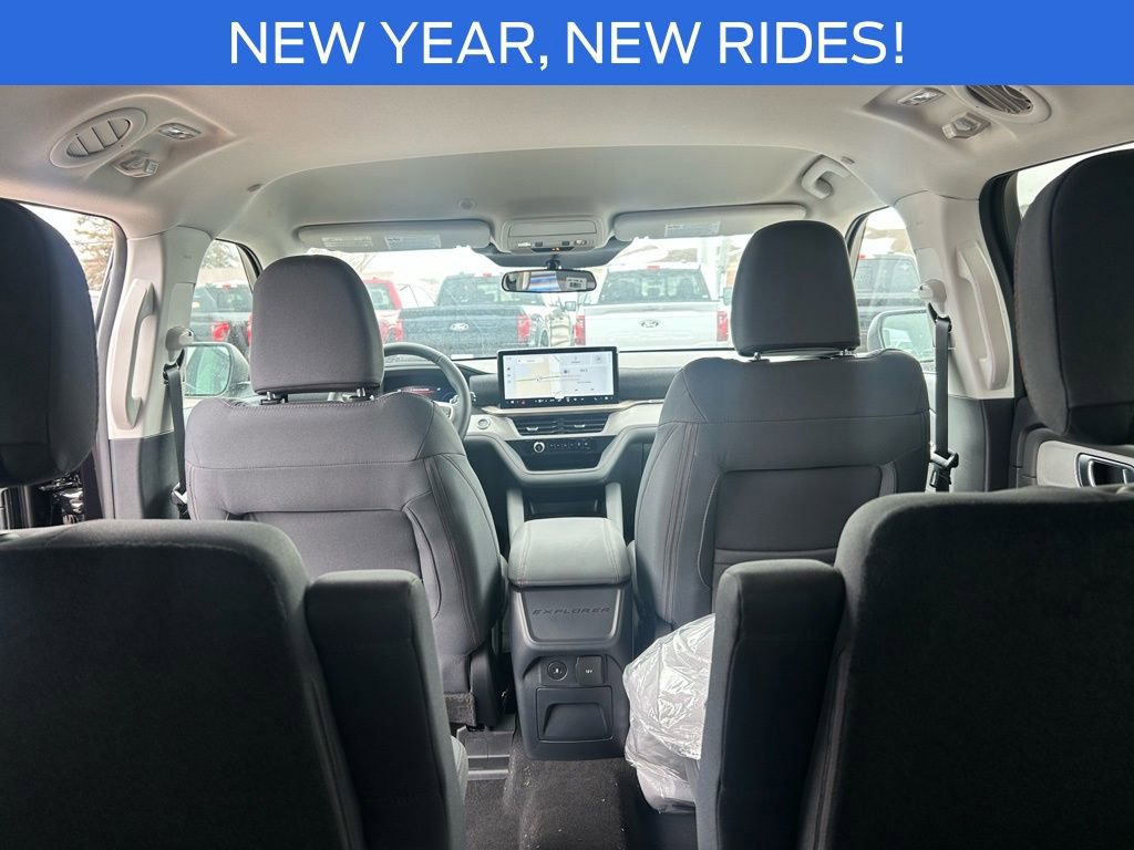 New 2026 Ford Explorer Active image 23