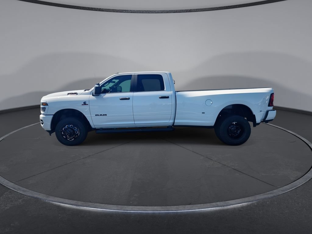 New 2026 RAM 3500 Big Horn AWD/4WD image 5