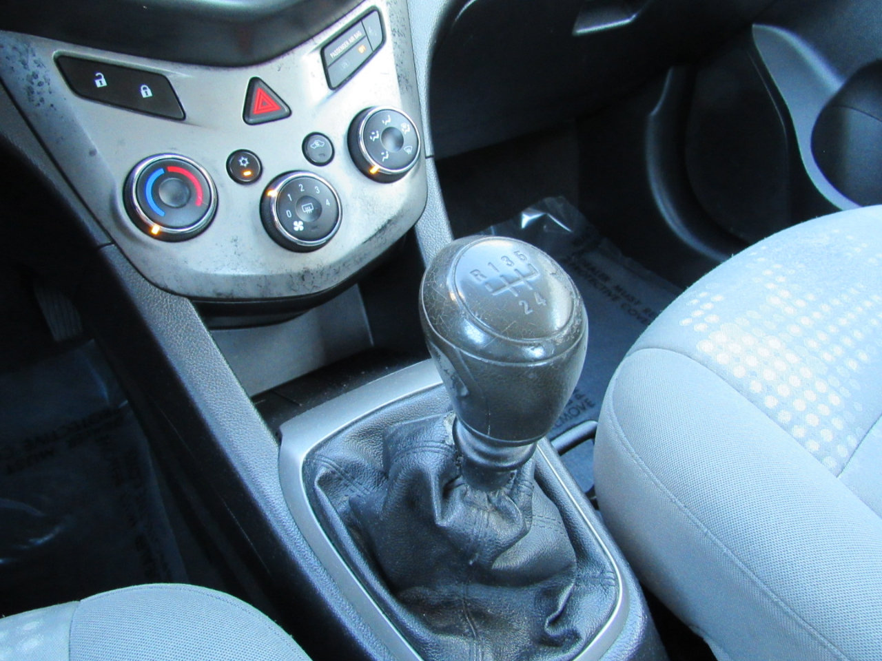 Used 2012 Chevrolet Sonic LS image 15