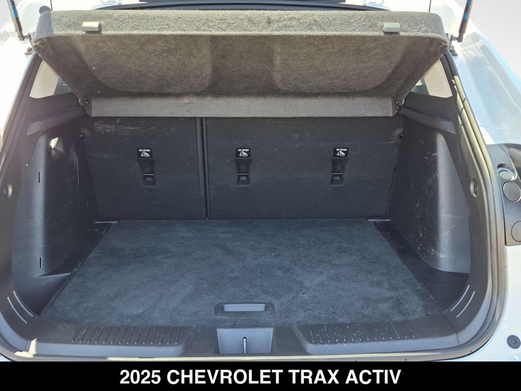 Used 2025 Chevrolet Trax ACTIV w/ Driver Confidence Package FWD image 23