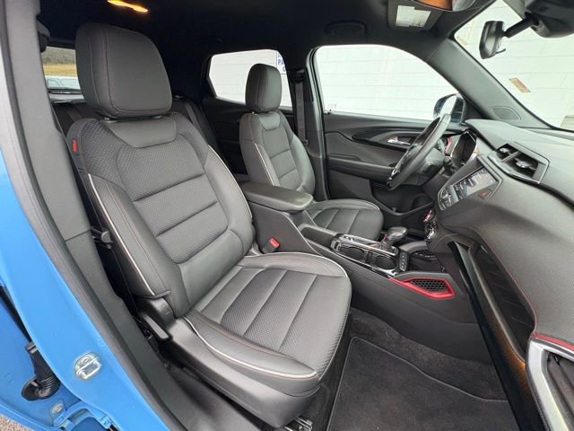 Used 2023 Chevrolet TrailBlazer RS image 28