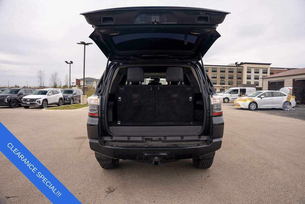 Used 2023 Toyota 4Runner SR5 Premium image 10