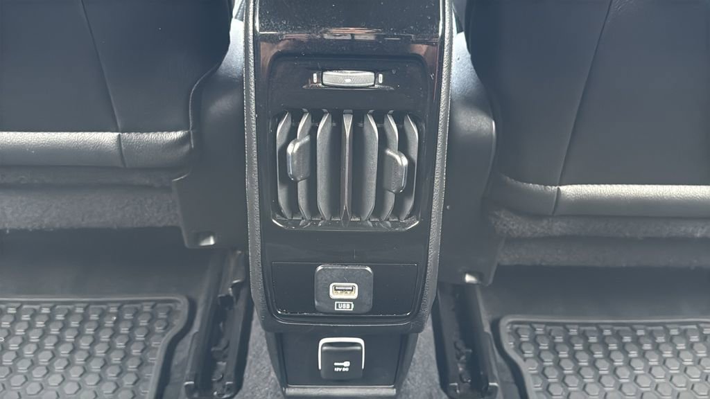 Used 2024 Jeep Compass Trailhawk image 16