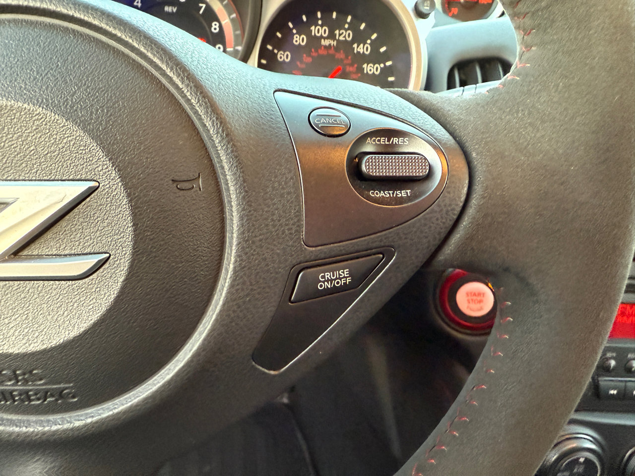 Used 2020 Nissan 370Z Coupe image 37