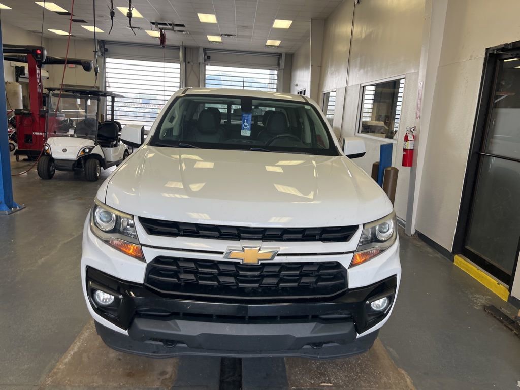 Used 2021 Chevrolet Colorado LT w/ LT Convenience Package AWD/4WD image 8