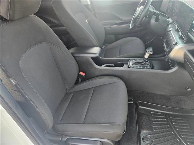 Used 2024 Hyundai Kona SEL image 19