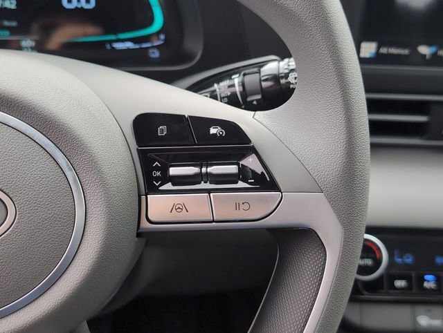 New 2026 Hyundai Elantra Hybrid FWD image 8