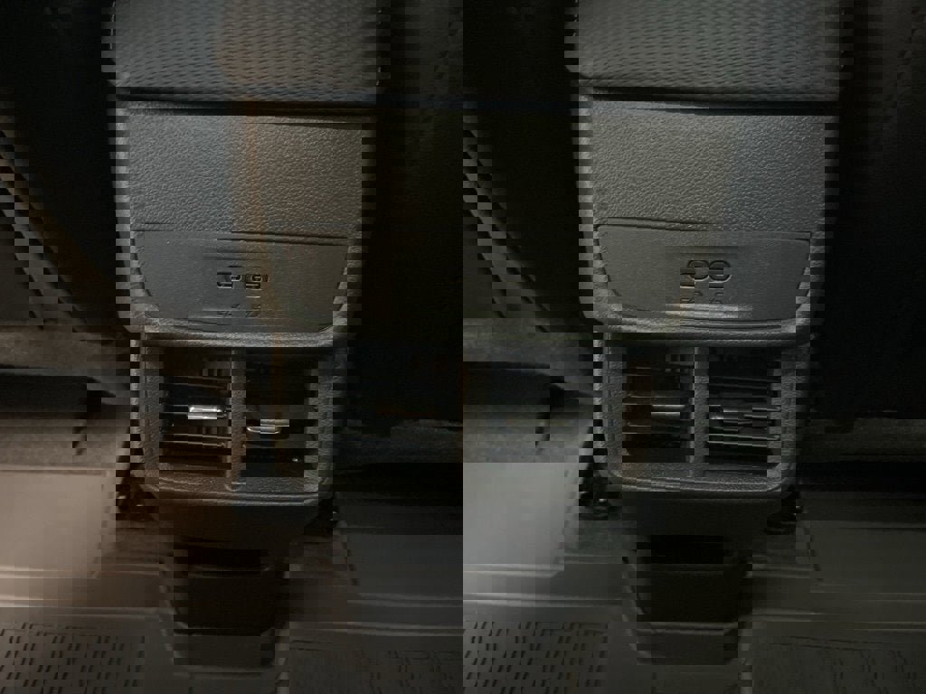 New 2026 Chevrolet Equinox LT w/ Convenience Package II image 30