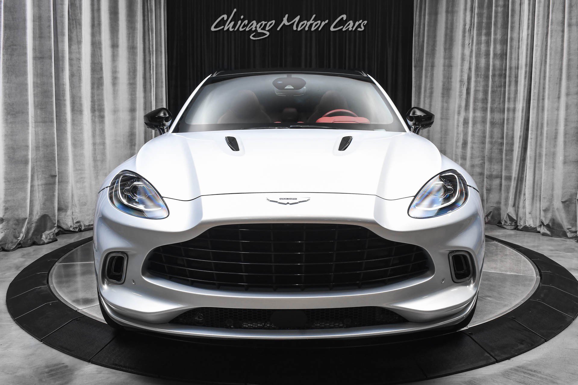 Used 2022 Aston Martin DBX AWD/4WD image 7