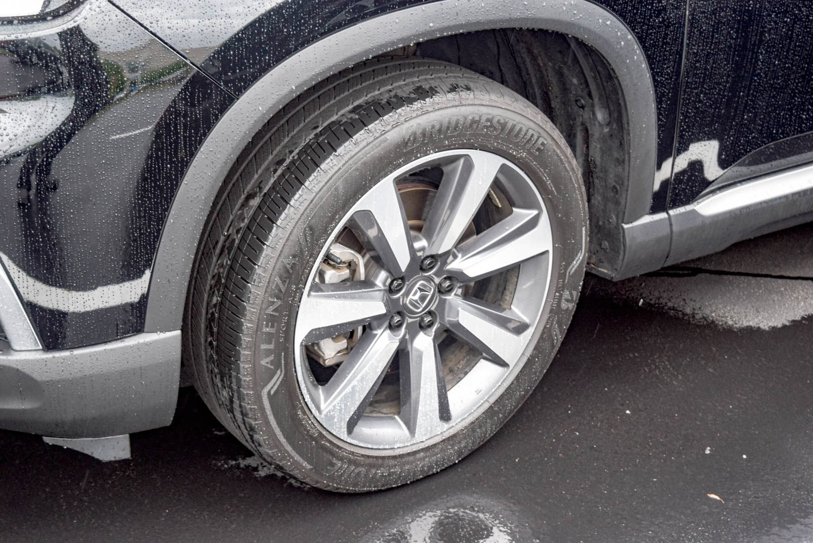 Used 2023 Honda Pilot Elite image 12