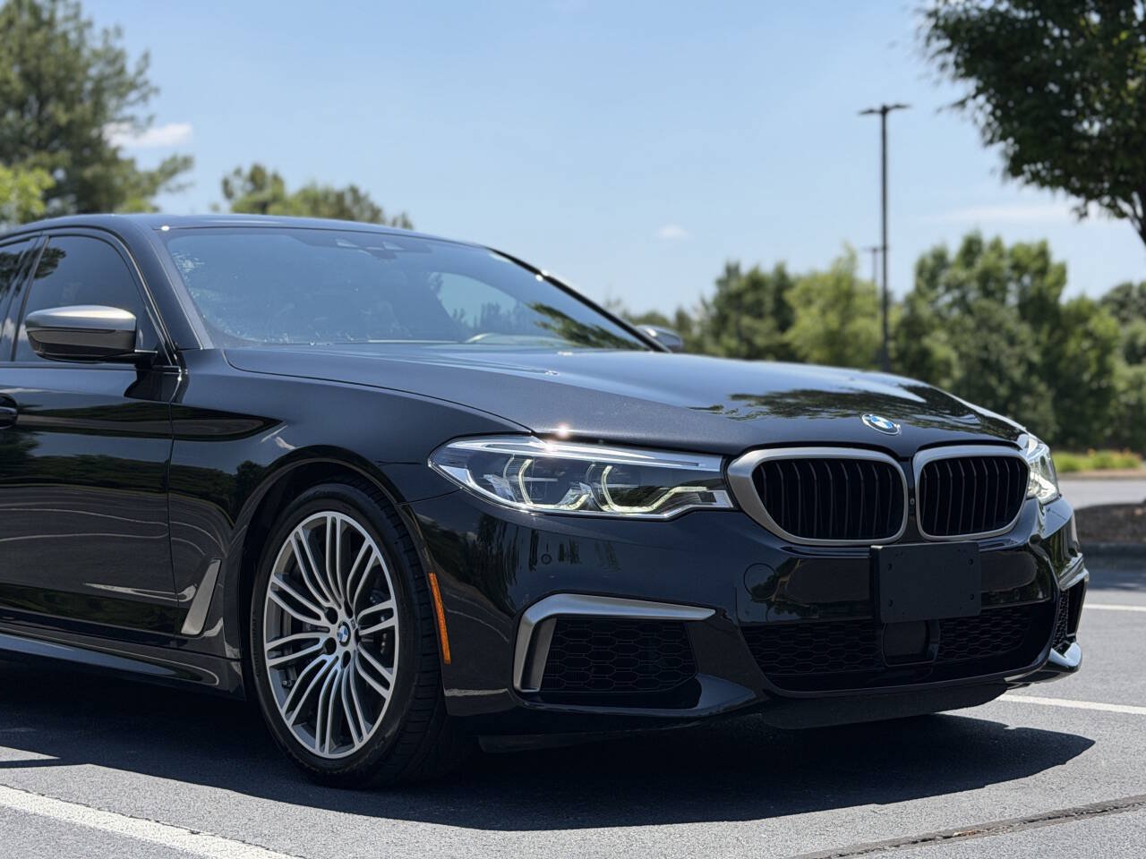 Used 2020 BMW M550i xDrive w/ Executive Package AWD/4WD image 10