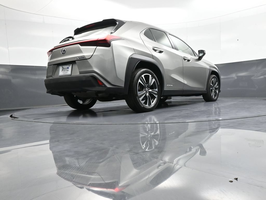 Used 2020 Lexus UX 250h w/ Accessory Package 2 AWD/4WD image 30