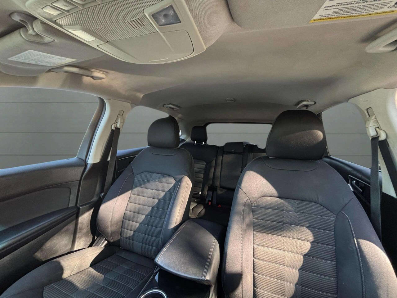 Used 2015 Ford Edge SEL image 12