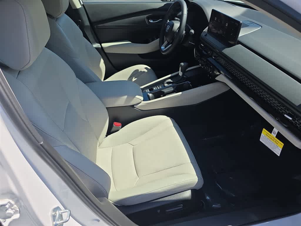 Certified 2025 Honda Accord Touring image 14