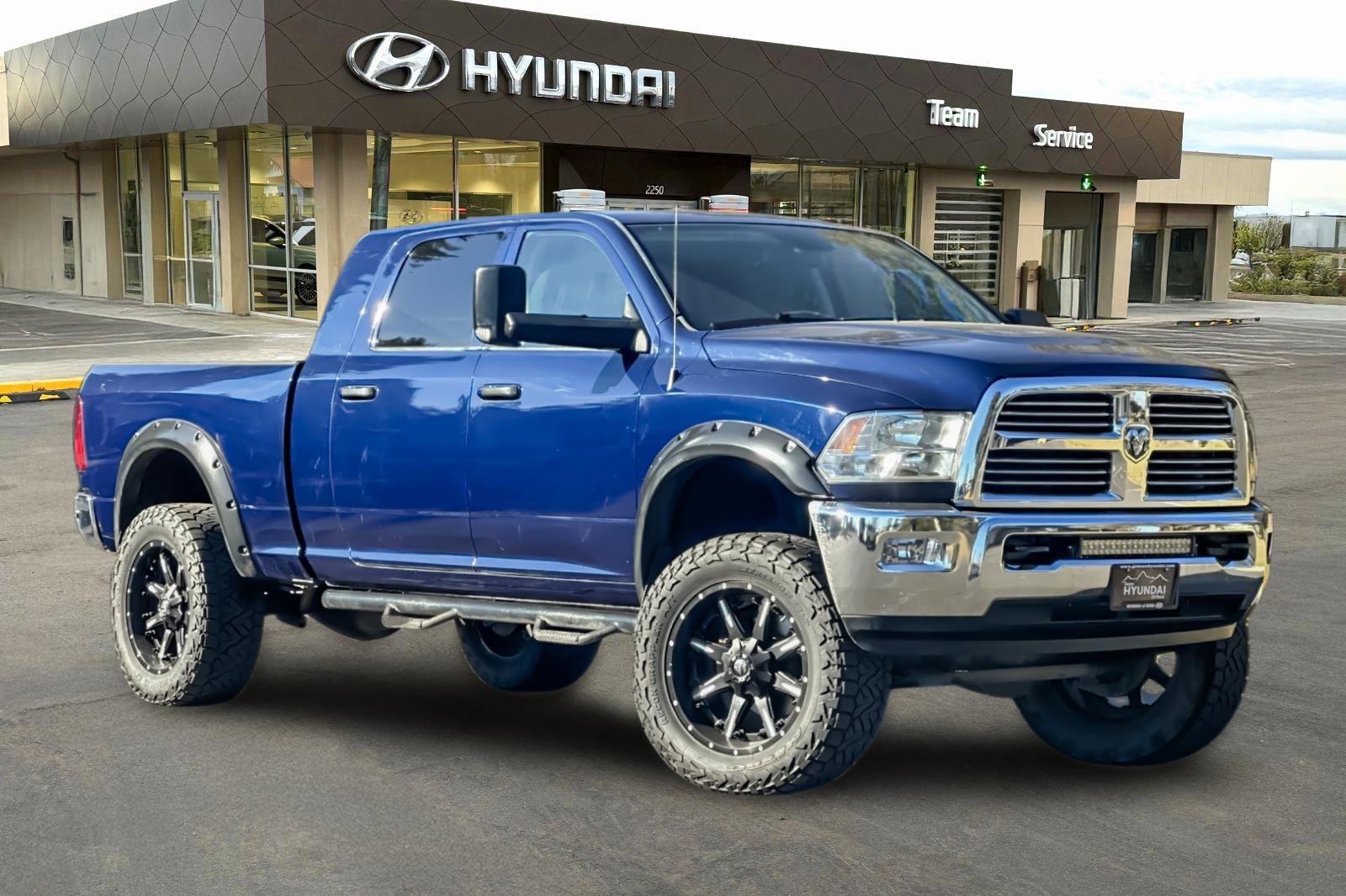 Used 2015 RAM 3500 Big Horn video 2