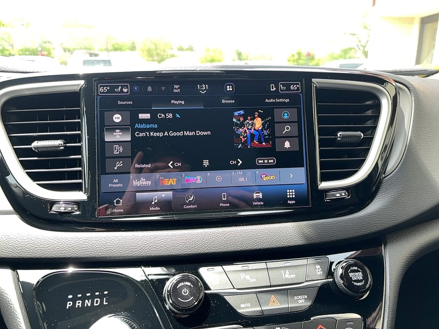 New 2027 Chrysler Pacifica LX FWD image 22