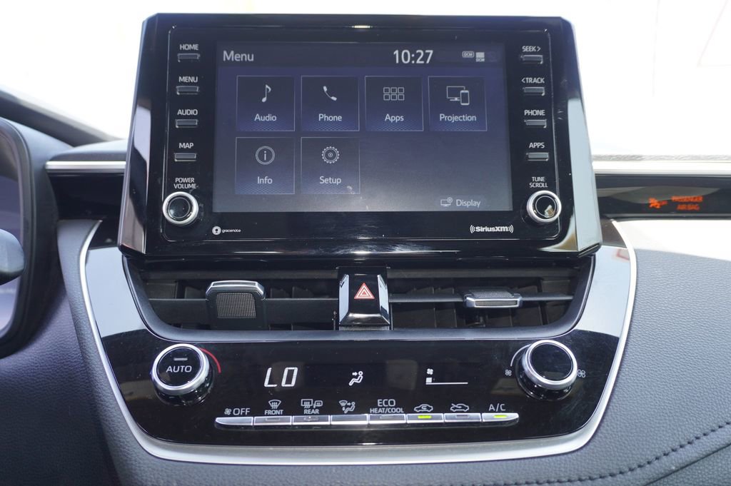 Used 2022 Toyota Corolla SE w/ Carpet Mat Package (TMS) FWD image 16