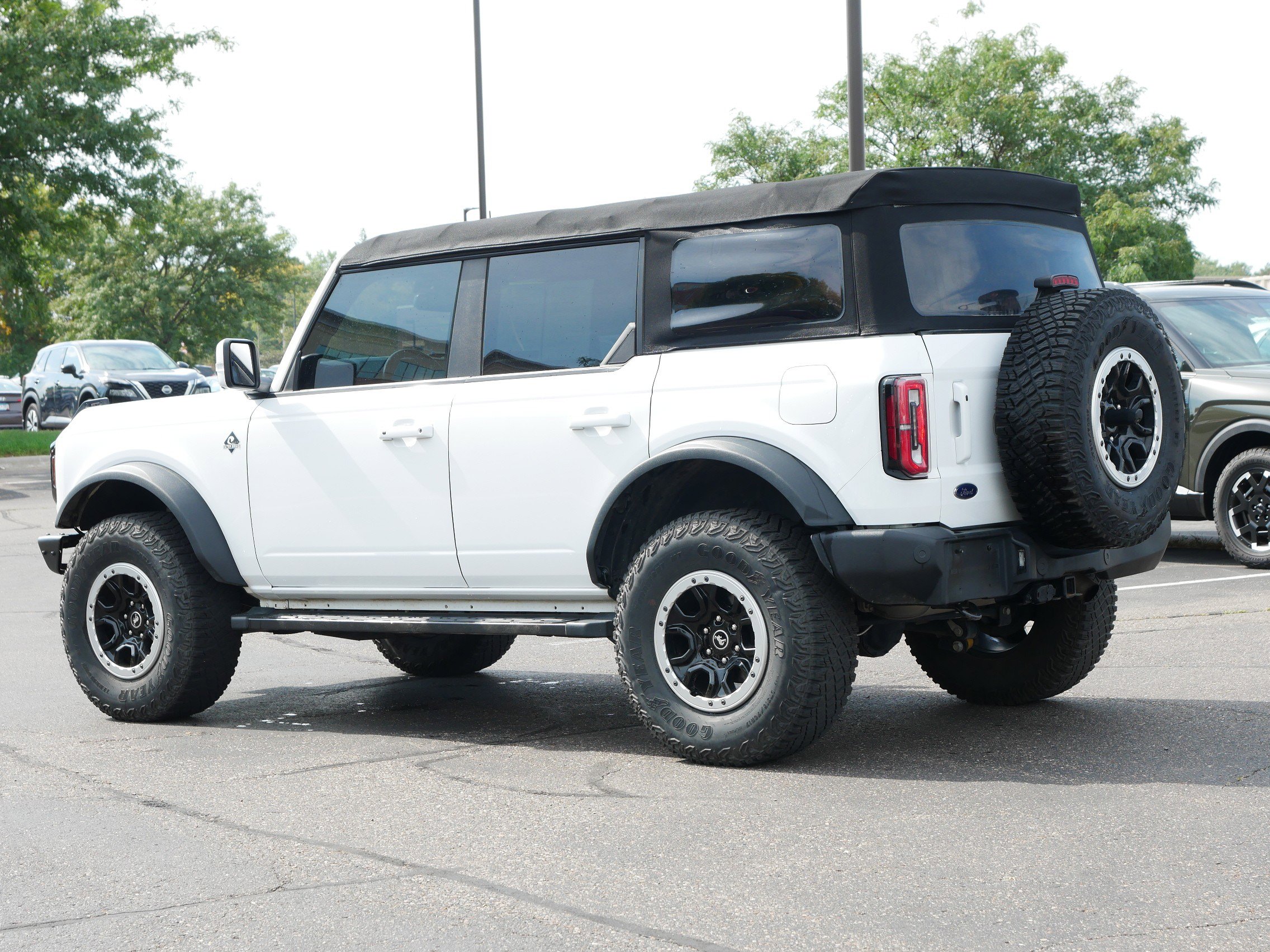 Used 2021 Ford Bronco Outer Banks w/ Sasquatch Package image 3