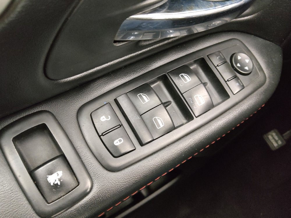 Used 2019 Dodge Grand Caravan GT image 27