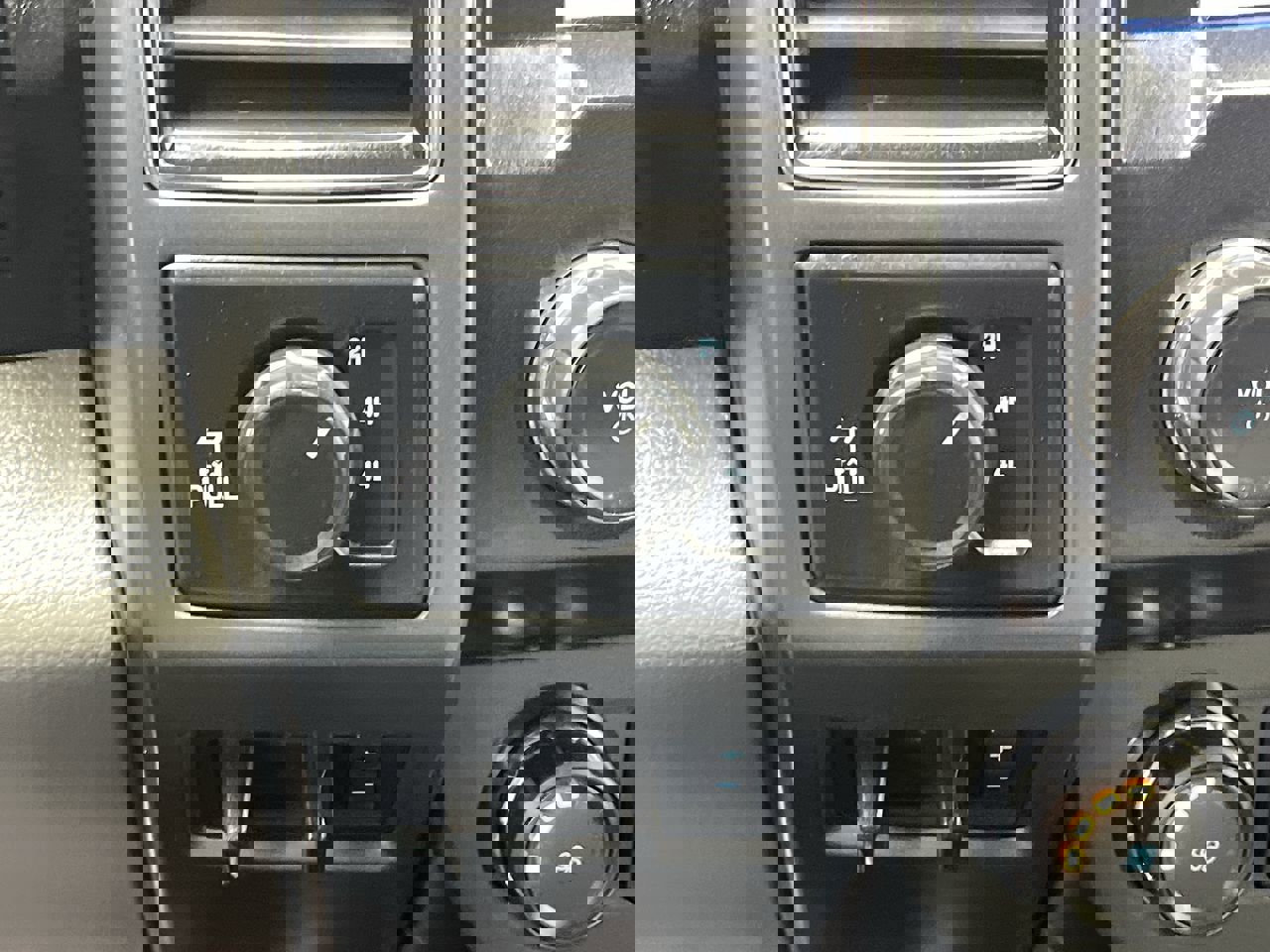 Certified 2020 Ford F250 XLT w/ XLT Value Package image 18