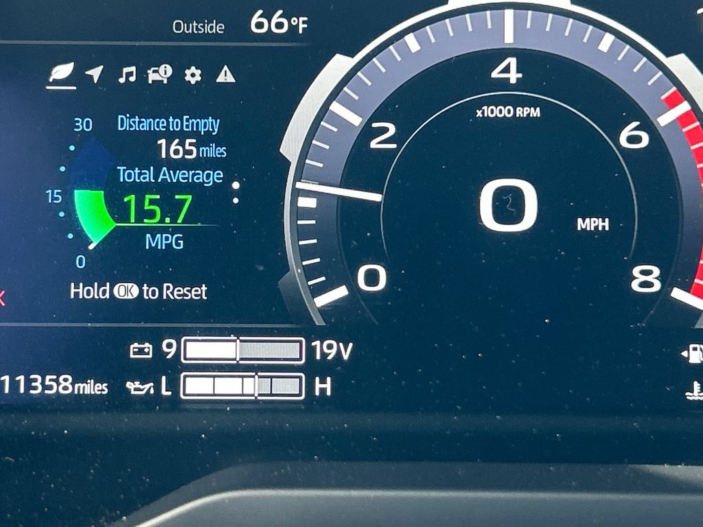 Used 2024 Toyota Tundra Platinum w/ TRD Off-Road Package AWD/4WD image 20