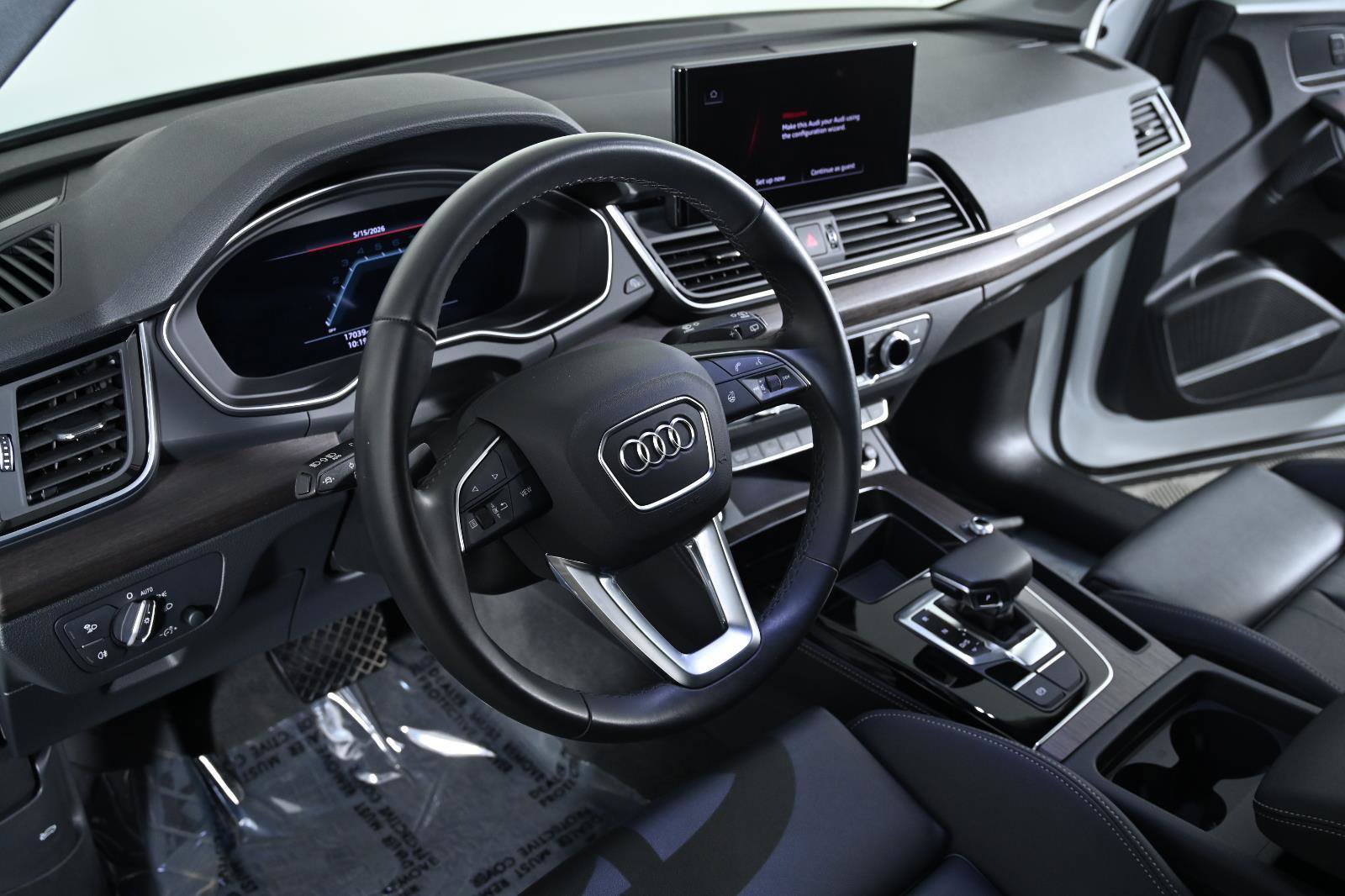Used 2024 Audi Q5 2.0T Premium Plus w/ Premium Plus Package AWD/4WD image 9