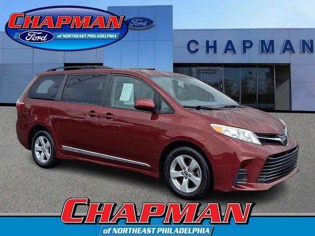 Used 2019 Toyota Sienna LE FWD image 1