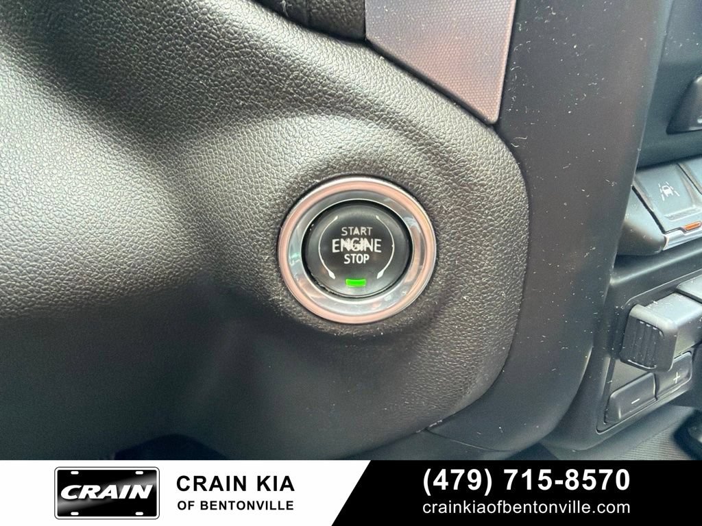 Used 2020 GMC Sierra 1500 SLT AWD/4WD image 19