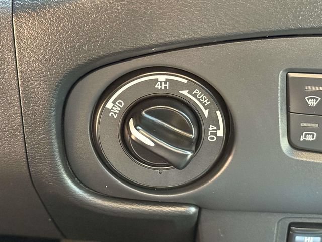 Used 2024 Nissan Frontier SV w/ SV Convenience Package AWD/4WD image 21