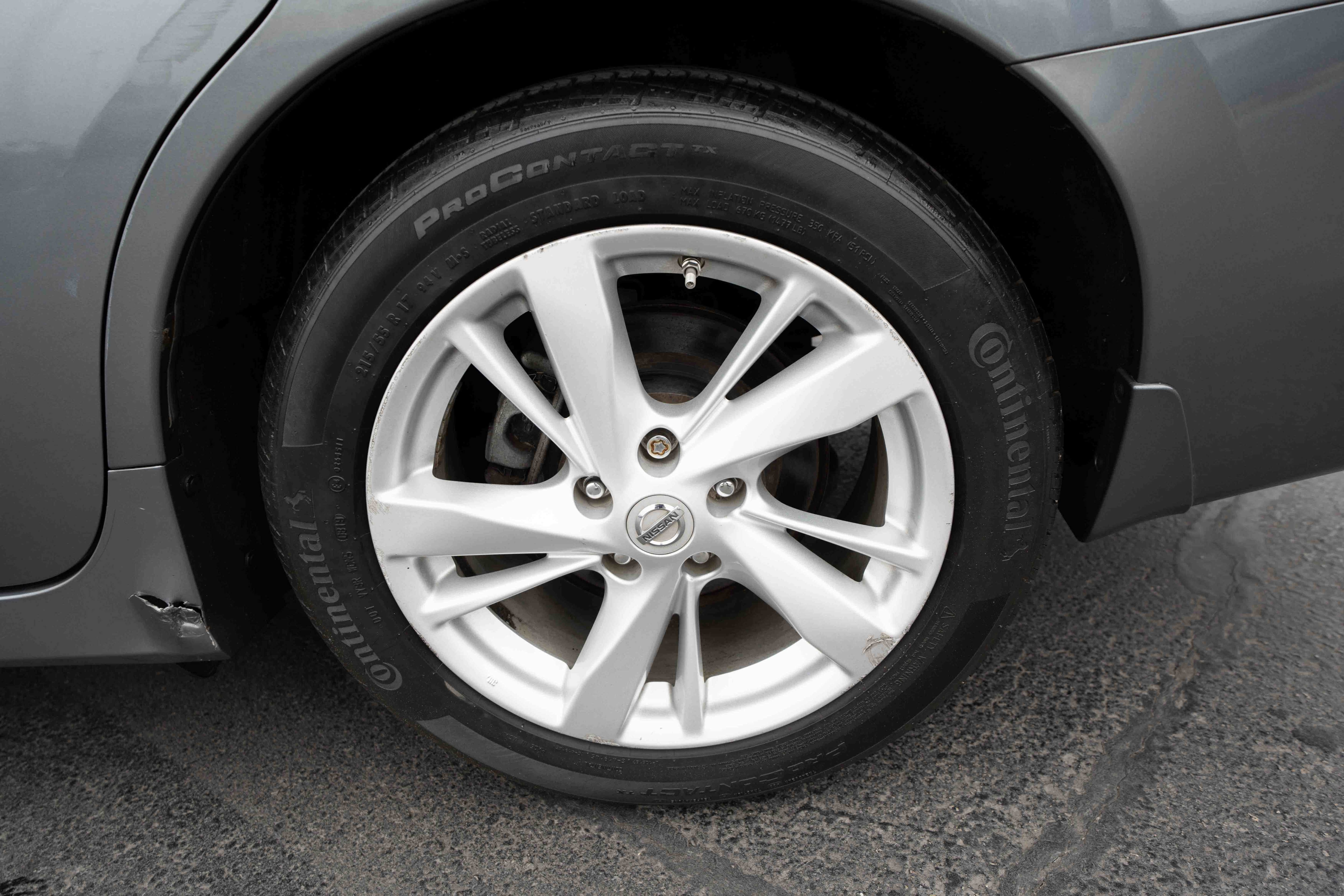 Used 2015 Nissan Altima 2.5 SV w/ Convenience Package image 28