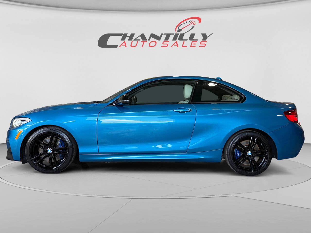 Used 2020 BMW M240i Coupe RWD image 2