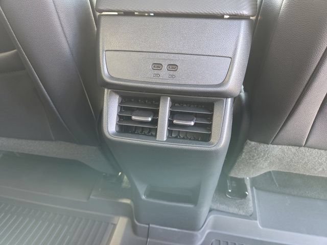 New 2026 Chevrolet Equinox LT w/ Convenience Package II FWD image 21